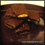 Foodie Monday: Peppermint Dark Chocolate Covered Graham Crackers 