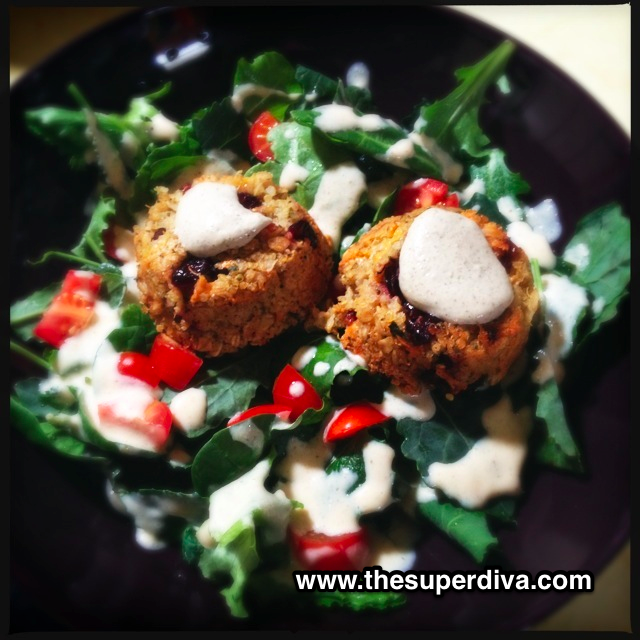 Foodie Monday: Sweet and Savory Quinoa Cakes